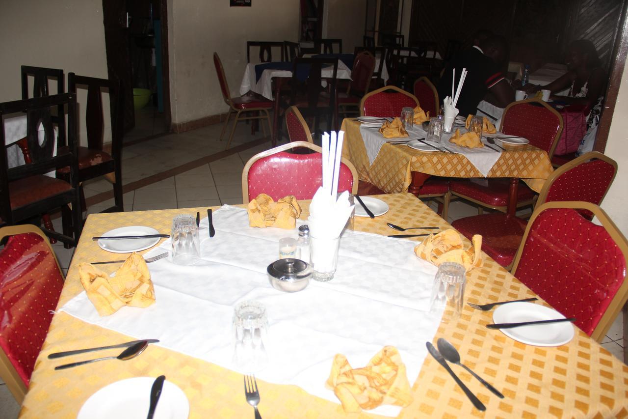 Riversand Hotel Kisumu Exterior photo