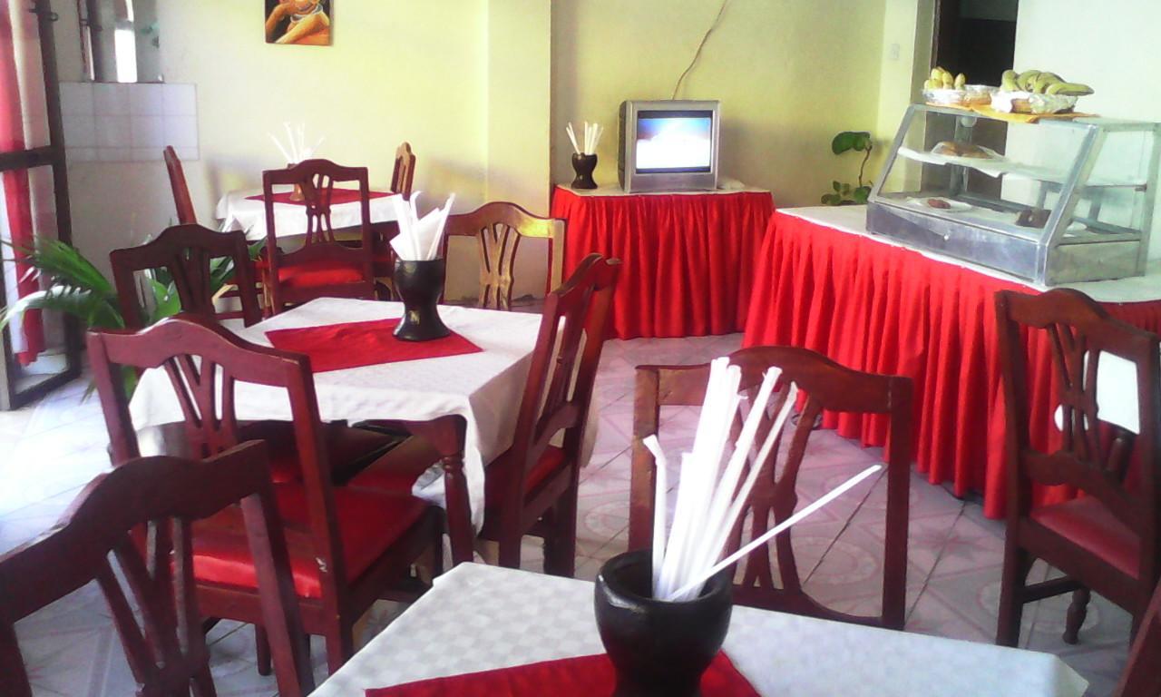 Riversand Hotel Kisumu Exterior photo