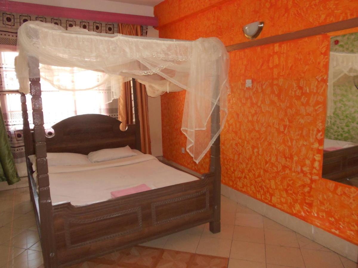 Riversand Hotel Kisumu Exterior photo